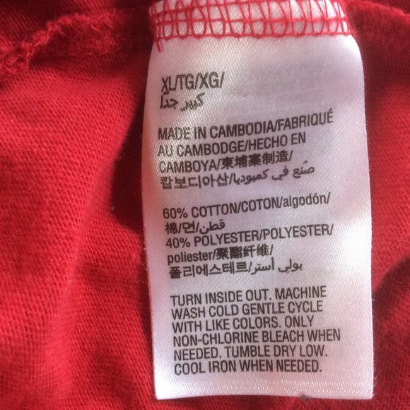 Macy's Family Pajamas Fleece Navidad Graphic Top with Buffalo Plaid Pants XL - Picture 5 of 6